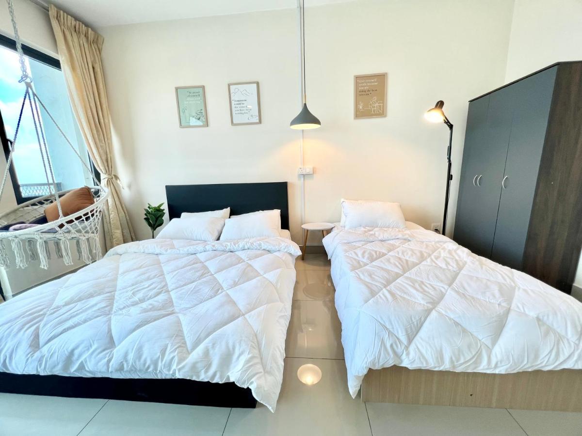 1-4 pax Cozy Studio [TV Box] Pool 100mps Wifi 3 bed Setia Alam Zewnętrze zdjęcie